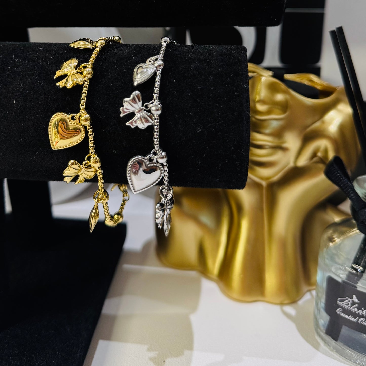 Bracciale fiocco d’amore